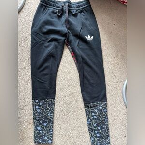 Adidas Moscow Farm Trackpants Floral VHTF